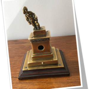 N.I 1920 STATUE PIRATE CAT.