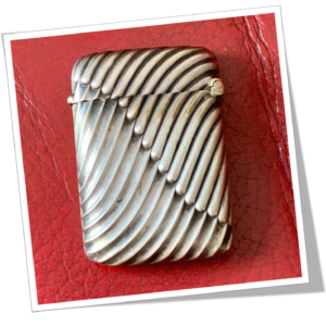 N.I 1890 VAGUES CREUSES ET PLEINES RUISSELANTES