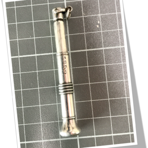 EDWARD BAKER 1908 PERCE-CIGARE TROMPE 4 ANNEAUX PIQ.