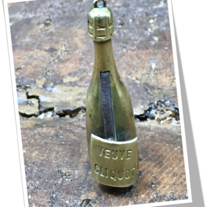 N.I 1910 VEUVE CLIQ. CAT.