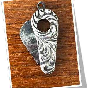 N.I 1900 ABONDANCE ORNEMENTS LAM.