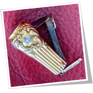 N.I 1910 10K ORNEMENTS CAT.