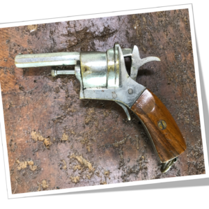 N.I 1950 PISTOLET REVOLVER BOIS VISSÉ CAT.