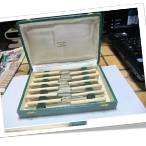 ELOI 1950 COFFRET 12 COUTEAUX