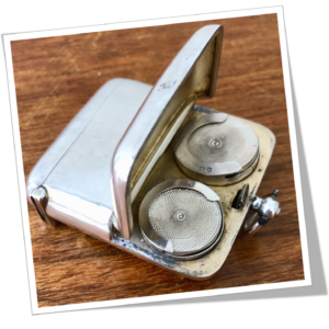 WILLIAM NEALE 1902 COMBINÉ SOVEREIGN DOUBLE