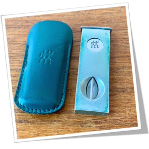 HENCKELS 1960 GUIL. CAT.