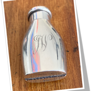 M&C NON IDENTIFIÉ 1895 FLASQUE