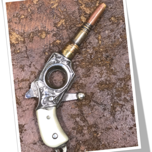 N.I 1810 PISTOLET REVOLVER NACRÉ GUIL.