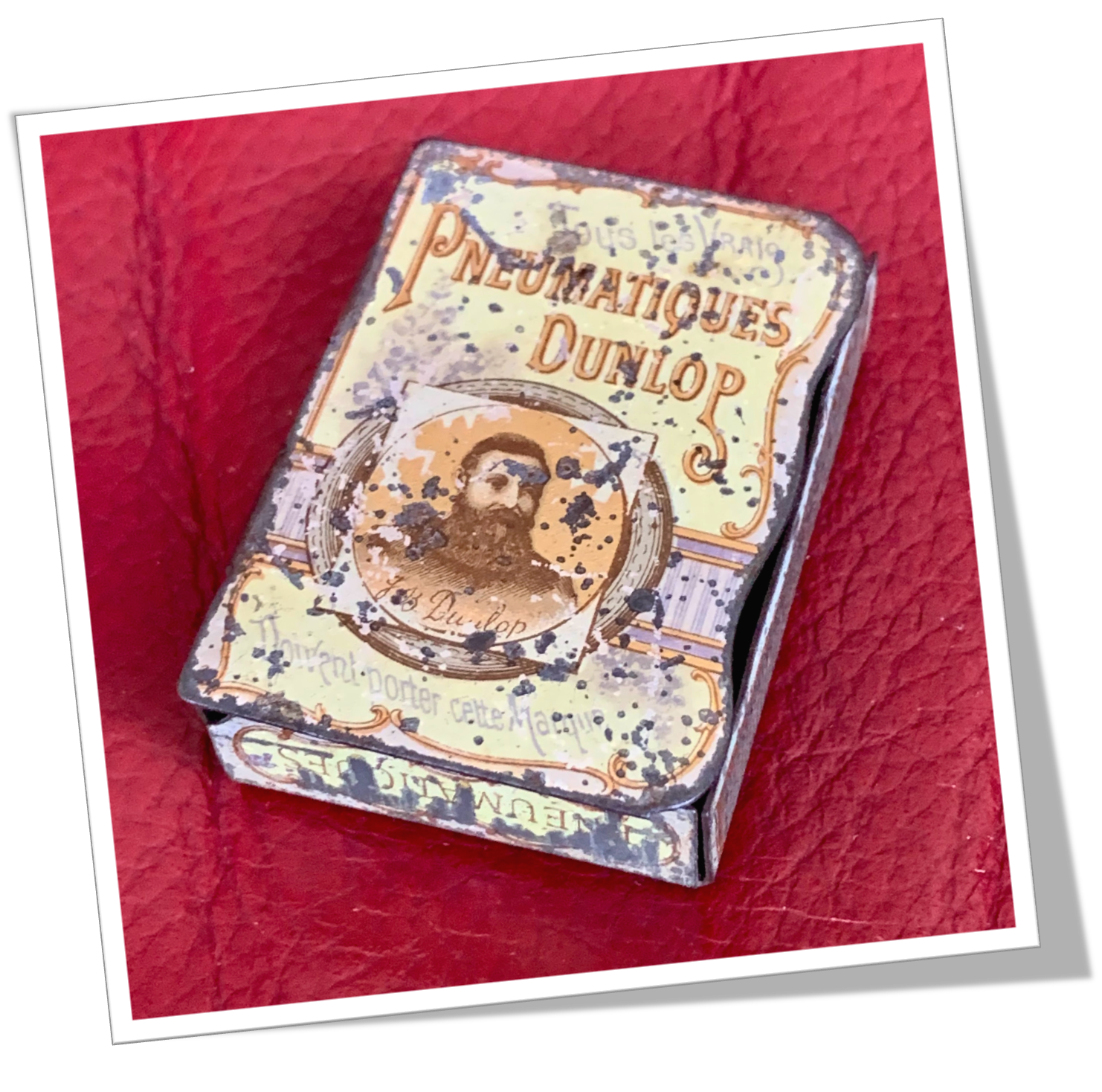 N.I 1900 DUNLOP PNEUMATIQUES