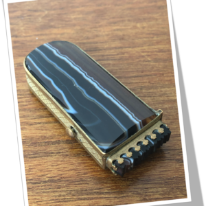 N.I 1900 AGATE CISELURES