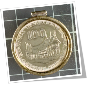 N.I 1980 TABATIÈRE 100 RUPIAH 1978