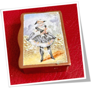 N.I 1890 LES DEUX ARLEQUINES ÉMAILLÉES