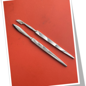 ELOI 1970 2 OUTILS PÉDICURE ACIER CHROMÉ