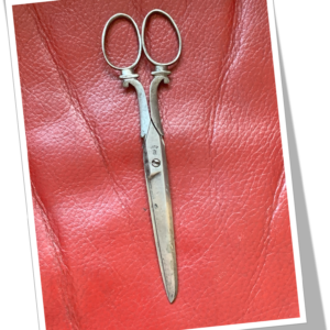 ELOI 1930 CISEAUX RINCEAUX