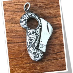 C.M 1900 CHIMÈRE LAM.