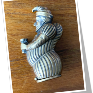 N.I 1890 MR. PUNCH TORCHE