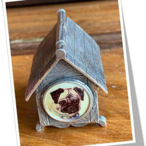 N.I 1900 NICHE CANINE