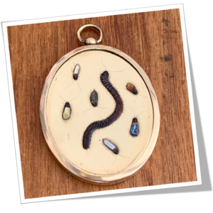 N.I 1920 PENDENTIF DORÉ SHIBAYAMA MILLE-PATTES