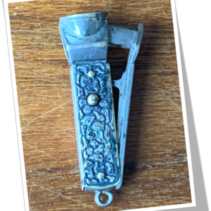 W.D.C 1890 ÉCAILLEUX ANC.