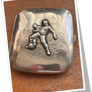 N.I 1920 JOUEURS DE FOOTBALL ÉTUI À CIGARETTES ALPACCA