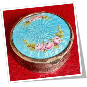 N.I 1900 PILULIER FLEURS ÉMAILLÉES TURQUOISE